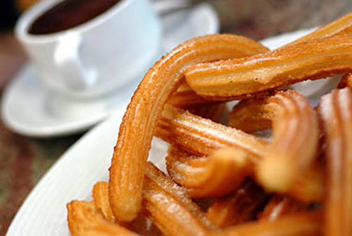 เครื่องทำชูโรส์ไฟฟ้าอัตโนมัติเ - Electric Churro Maker Machine บทวิจารณ์และราคา